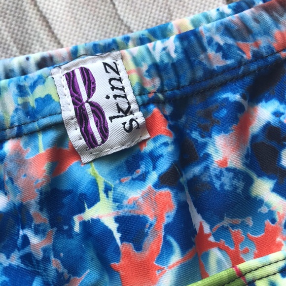 BSKINZ PICKLEBALL/TENNIS SKORT Woman’s Large - Picture 6 of 11